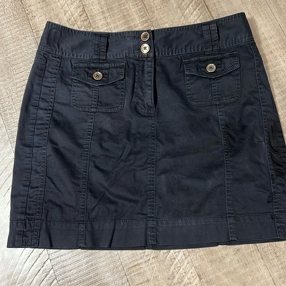 White House Black Market Womans Mini Skirt Size 6 GUC - Picture 1 of 6